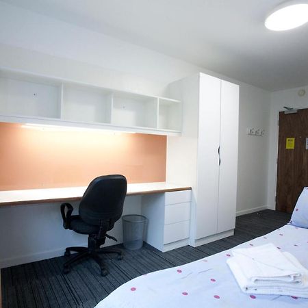 Hotel Turing College Canterbury Esterno foto