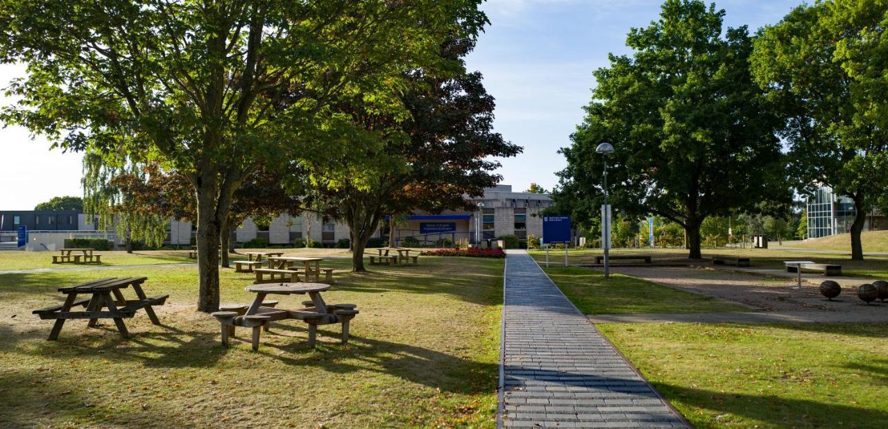 Hotel Turing College Canterbury Esterno foto