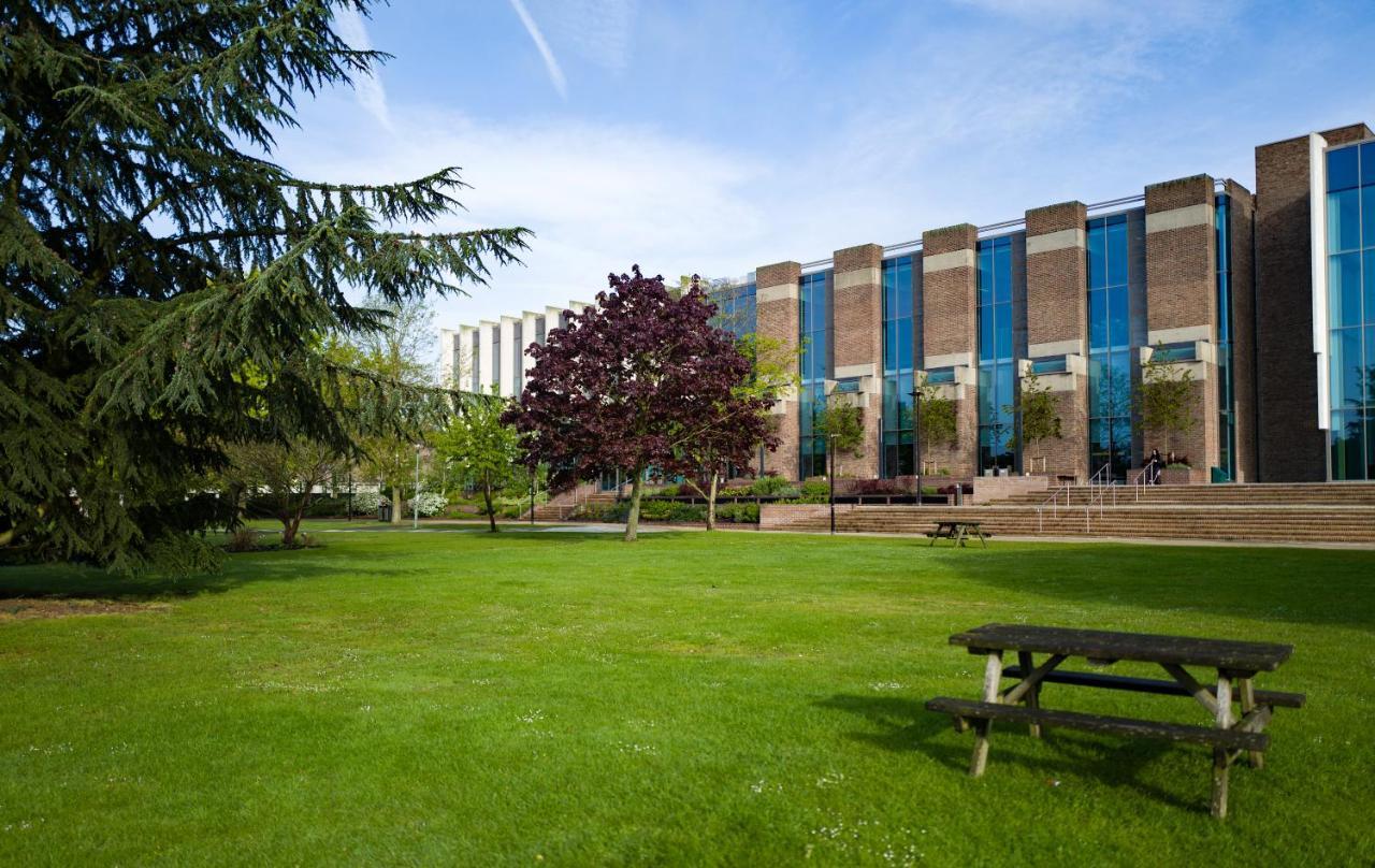Hotel Turing College Canterbury Esterno foto