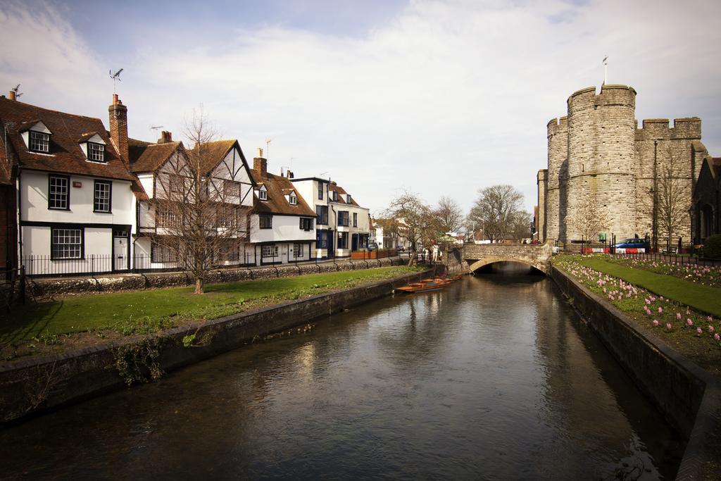 Hotel Turing College Canterbury Esterno foto